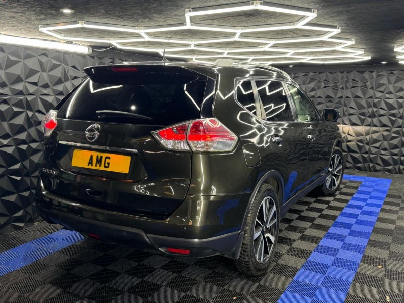 NISSAN X-TRAIL