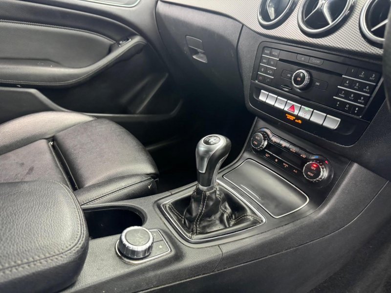 MERCEDES-BENZ B CLASS