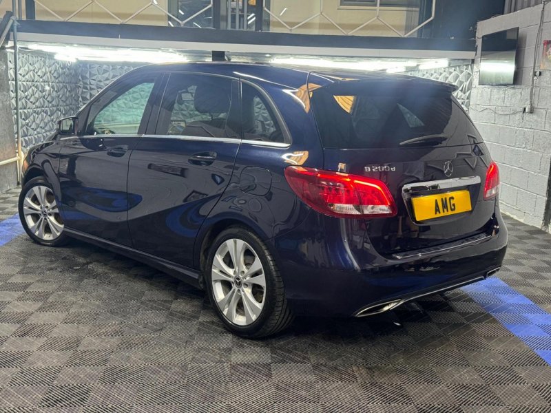 MERCEDES-BENZ B CLASS